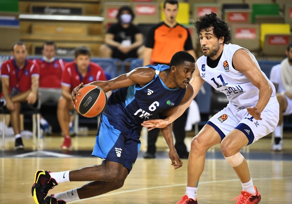 Hazırlık Maçı: TOFAŞ: 78 - Anadolu Efes: 84