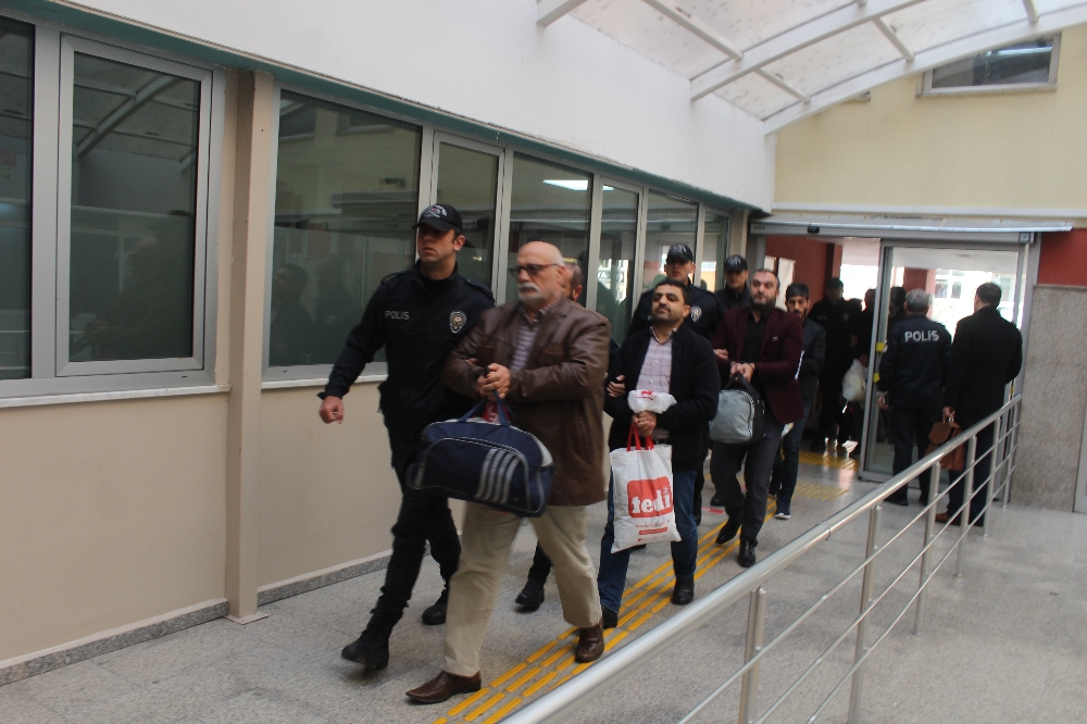 Hdp Kocaeli Eş İl Başkanı Gözaltına Alındı