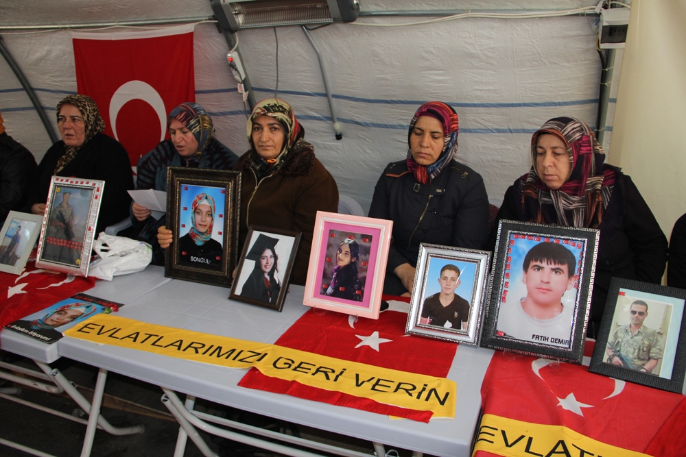 HDP önündeki ailelerin evlat nöbeti 133’üncü gününde