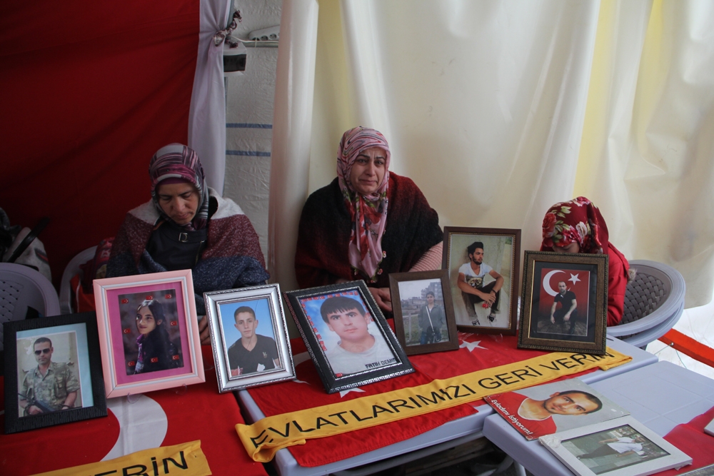 HDP önündeki ailelerin evlat nöbeti 139’uncu gününde