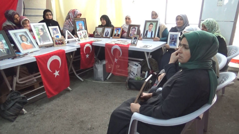 HDP önündeki ailelerin evlat nöbeti 168’inci gününde