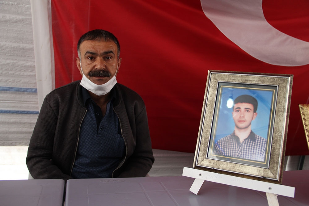 HDP önündeki ailelerin evlat nöbeti 279’uncu gününde