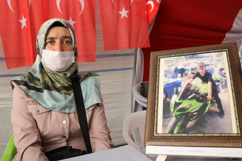 HDP önündeki ailelerin evlat nöbeti 354’üncü gününde