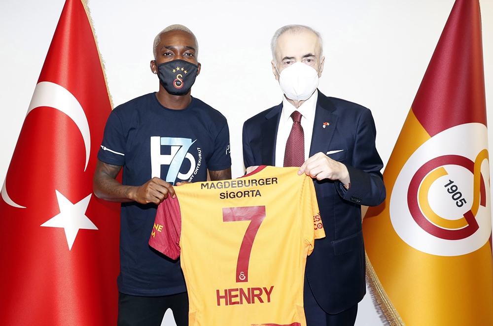 Henry Onyekuru resmen Galatasaray’da
