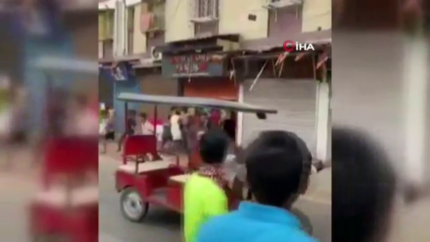 Hindistan’ın Batı Bengal eyaletinde seçim sonrası çatışma: 12 ölü