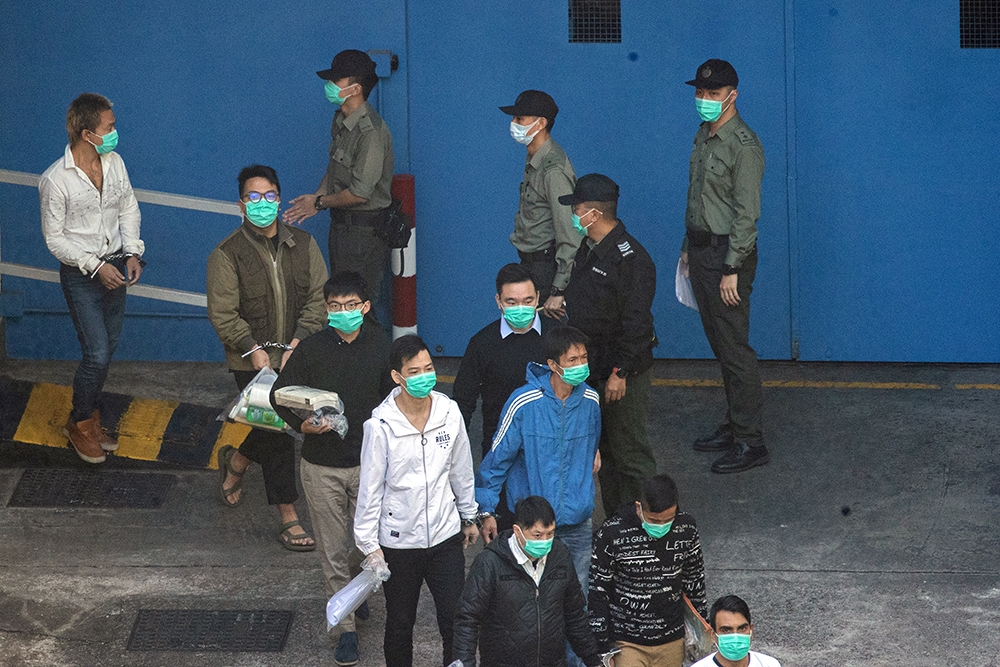 Hong Kong’da 3 demokrasi aktivistine hapis cezası