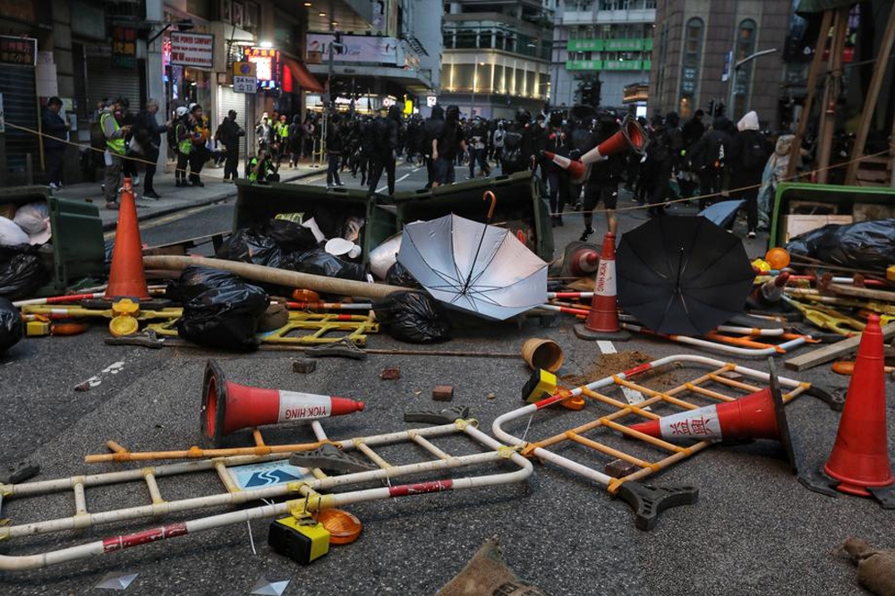 Hong Kongda 6 Ayda 7 Bin Kişi Gözaltına Alındı