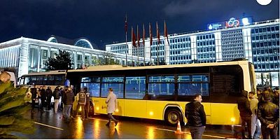 İBB'den paralarını alamadılar, kontak kapattılar