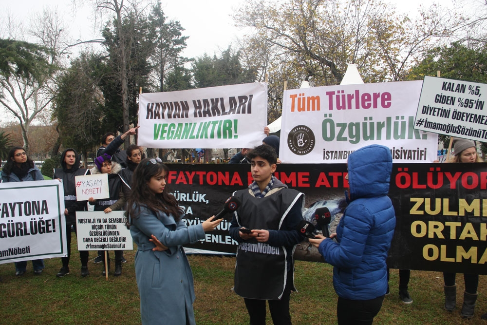 İbb Önündeki Fayton Eylemi 6. Gününde