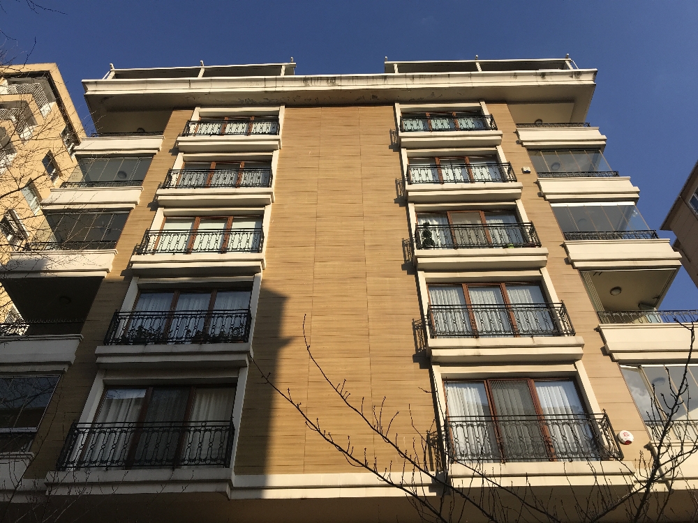 İBB’den istifa eden Yeşil Meltem Şişli’nin kapıcıyı kovdurduğu iddiası