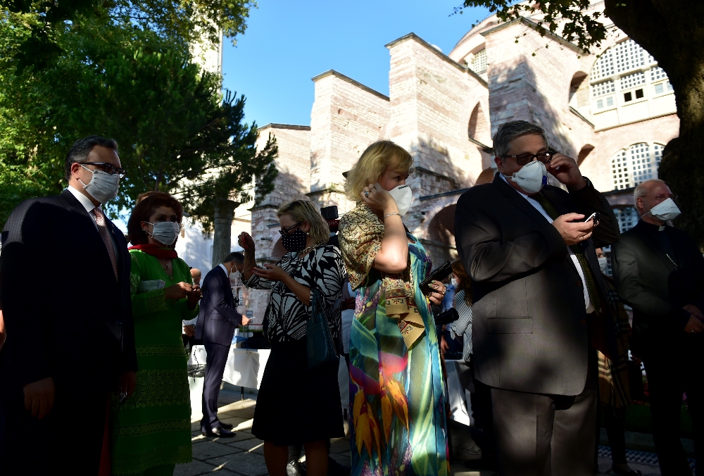 İbrahim Kalın, büyükelçilerle Ayasofya’yı ziyaret ediyor