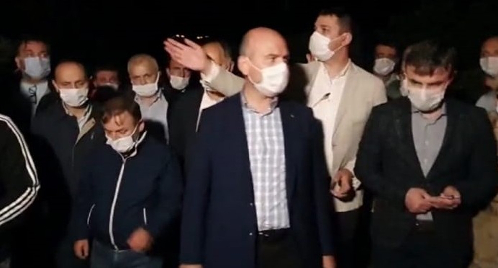 İçişleri Bakanı Süleyman Soylu kayıp 5 jandarma personelini arama çalışmalarını yerinde inceledi