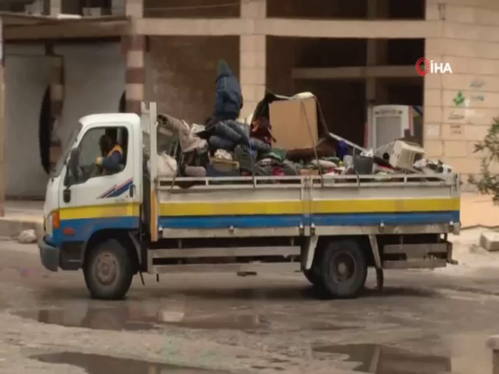 İdlibde 2 Ayda 283 Bin Sivil Evlerini Terk Etti