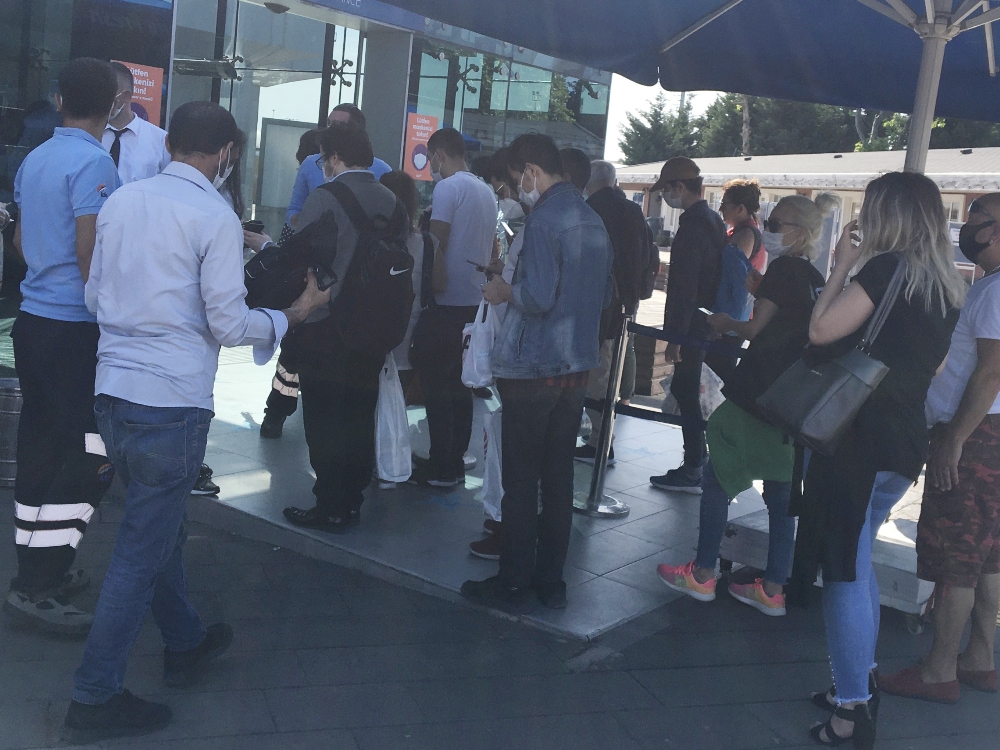 İDO’da hafta sonu yoğunluğu