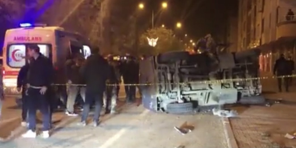 Iğdır’da zırhlı araç devrildi:1 polis yaralandı