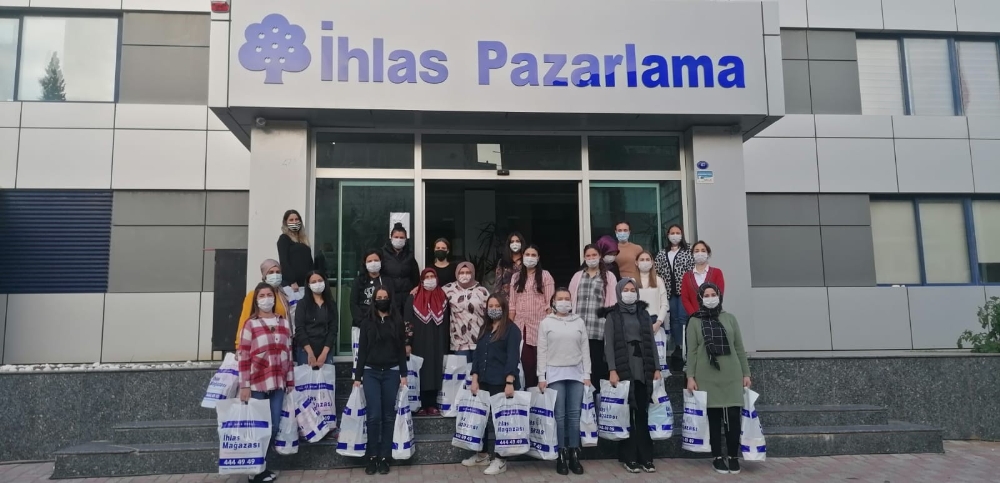 İhlas Pazarlama’dan depremzedelere destek