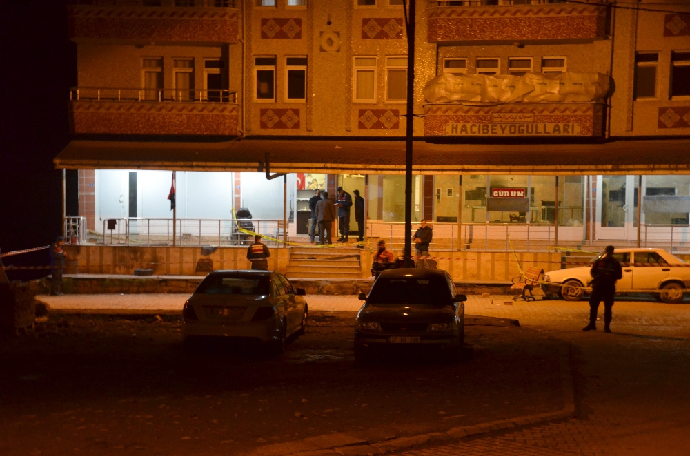 İki Aile Arasında Arazi Kavgasında Silahlar Konuştu: 3 Ölü, 1 Yaralı
