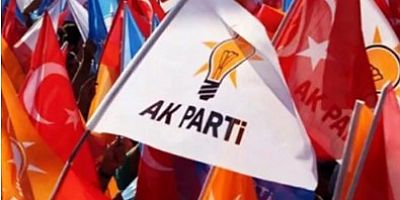 İki Parti!den peş peşe istifalar! Topluca AK Parti'ye geçtiler...