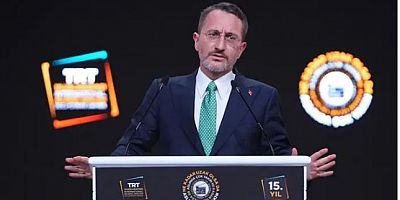 İletişim Başkanı Altun: Teyit edilmemiş hiçbir bilgiye güvenmeyin