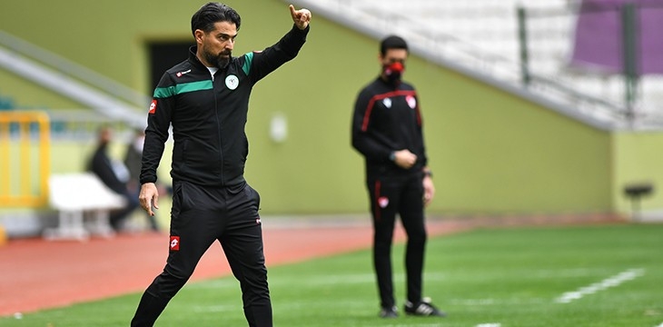İlhan Palut: “Maçın başından sonuna kadar oyun hakimiyeti bizdeydi”