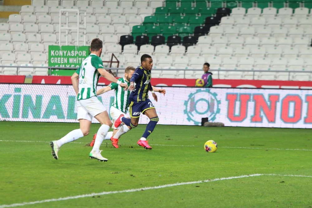İlk yarı Konyaspor’un üstünlüğüyle bitti