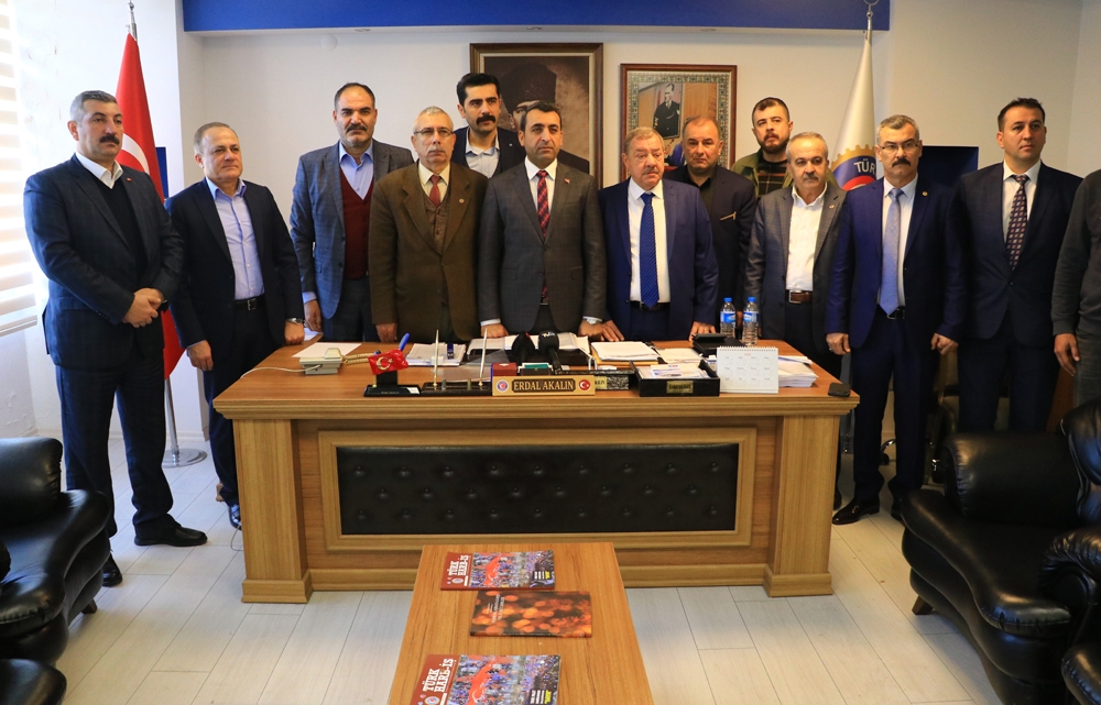 İncirlik’te Türk işçilerin yarısının çıkışı verildi