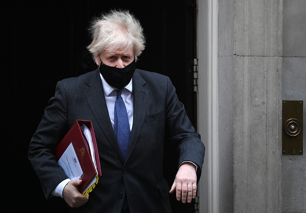 İngiltere Başbakanı Johnson, karantinadan çıkışı için 