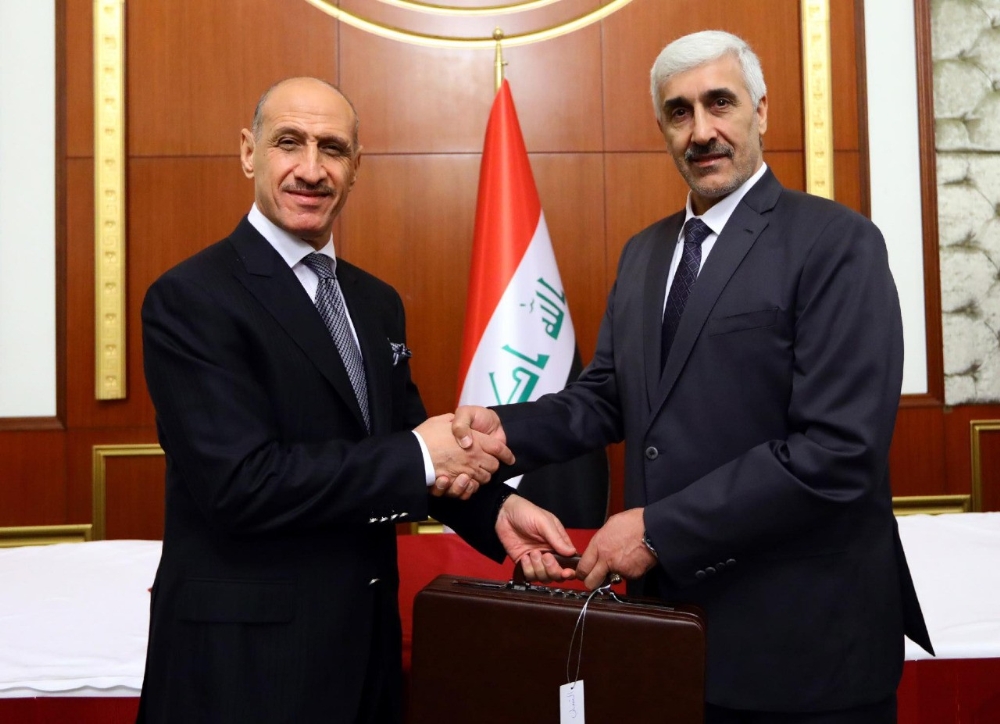 Irak Başbakanı el-Kazimi, Abdülmehdi’den görevini devraldı