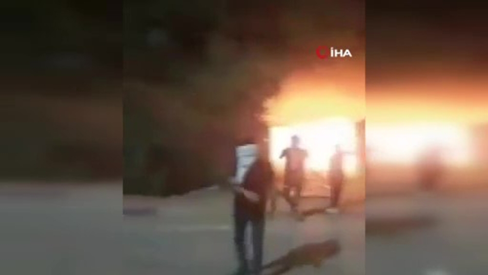 Irak hükümetinden protestoculara: “Protesto yapın ama yolları kapatmayın”