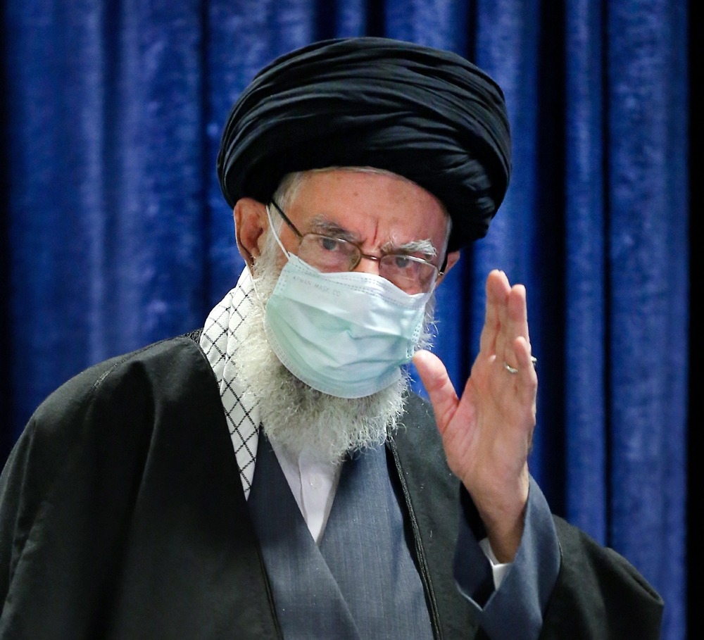İran dini lideri Hamaney, ABD ve İngiltere’den korona virüs aşısı alımını yasakladı