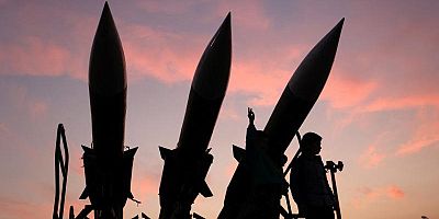 İran Ordusu: ABD'nin ikinci THAAD hava savunma sistemini vurduk