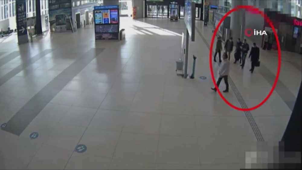İran’dan sindirim sisteminde uyuşturucu madde getiren çeteye operasyon
