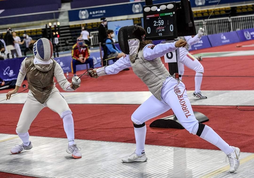 İrem Karamete’den Türk eskrim tarihinin en iyi Grand Prix derecesi