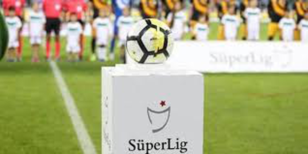 İspanya’da ligler süresiz ertelendi