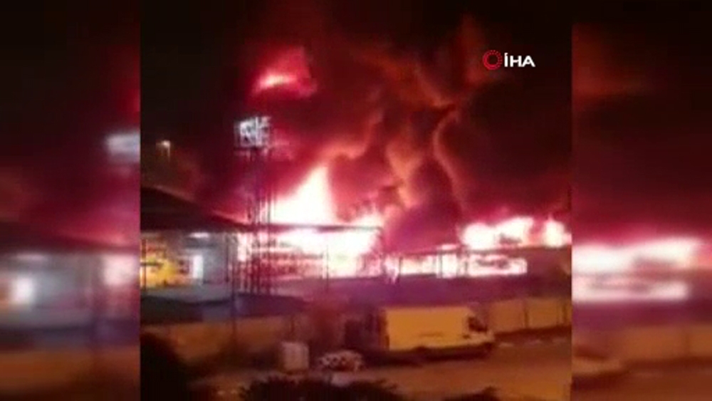 İsrail’de onlarca araç alev alev yandı