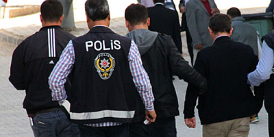 İstanbul'da büyük FETÖ operasyonu! Aralarında emniyet ve TSK yapılanmasındaki aktif kamu görevlileri de var...