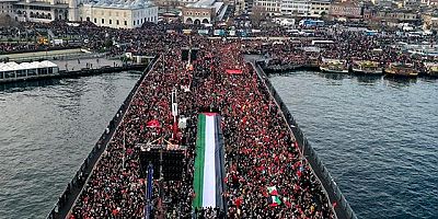 İstanbul'da tarihi yürüyüş! Şehitlerimize rahmet Filistin'e destek