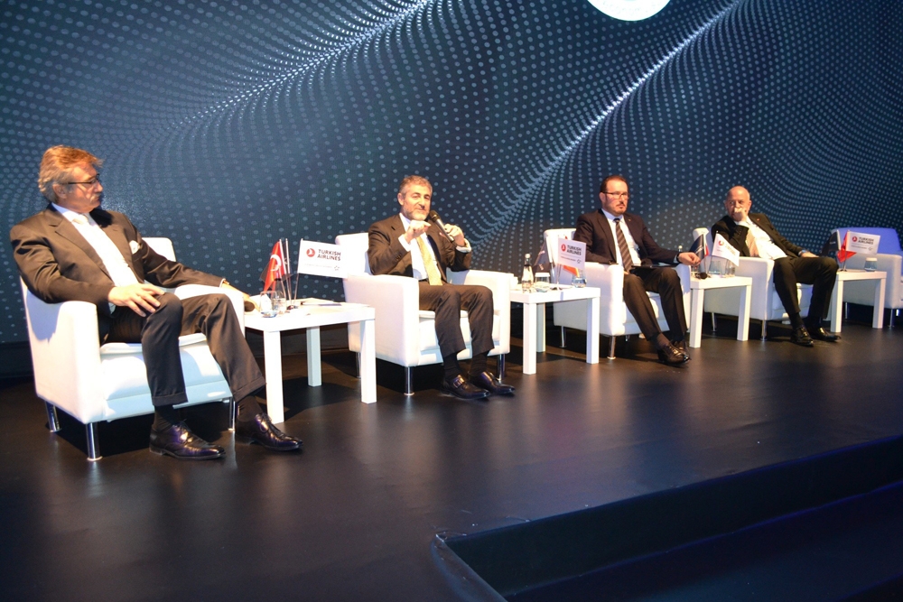 İstanbul Ekonomi Zirvesi 1 Milyar Dolar İş Hacmi Hedefiyle Başladı