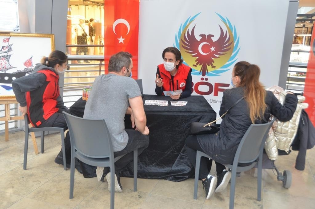 İstanbul Terörle Mücadele Şubesi, terör örgütlerine karşı vatandaşları bilgilendiriyor