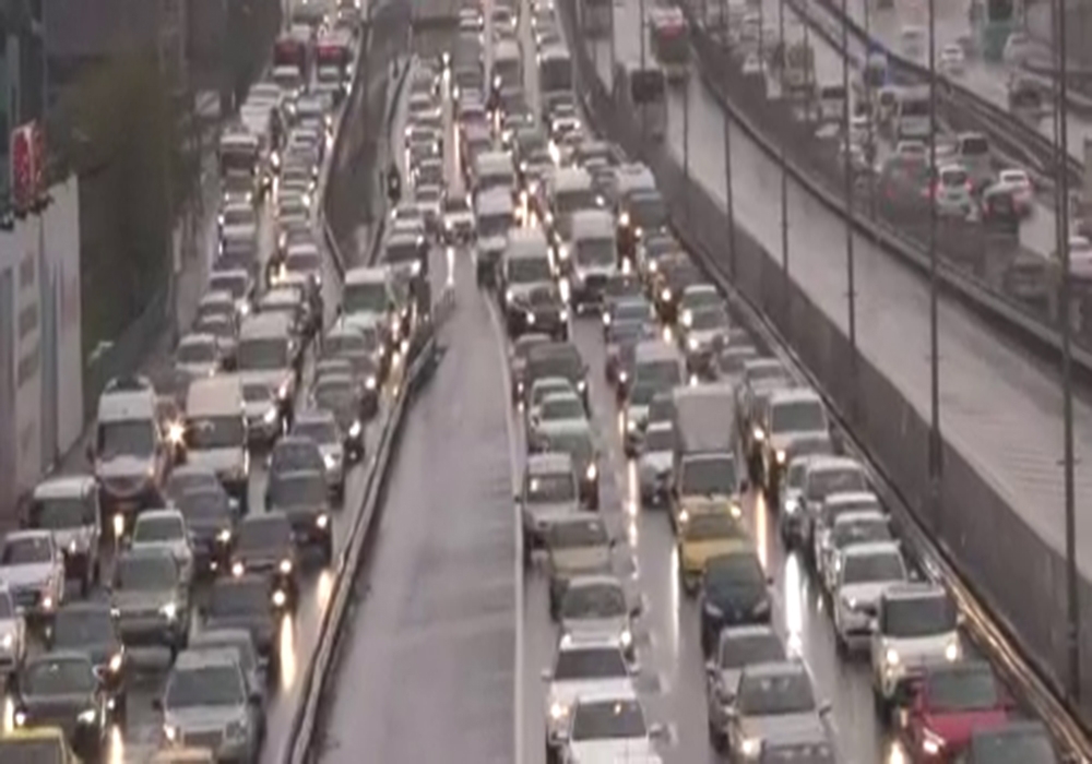 İstanbul trafiği alışılmış haline geri döndü