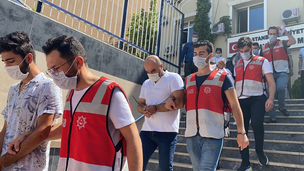 İstanbul’da 3 milyonluk vurgun yapan çete çökertildi: 22 gözaltı