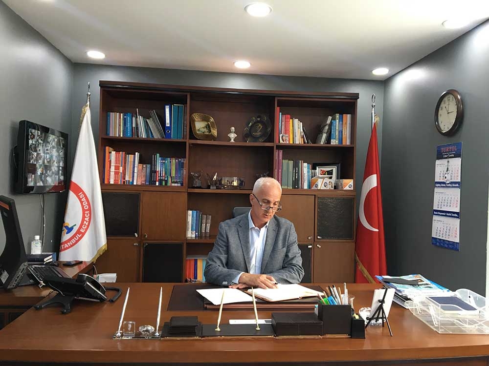 “İstanbul’da 30 eczacı ve 40 çalışanın Covid-19 testi pozitif çıktı”