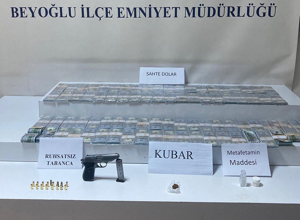 İstanbul’da 700 bin sahte dolar ele geçirildi