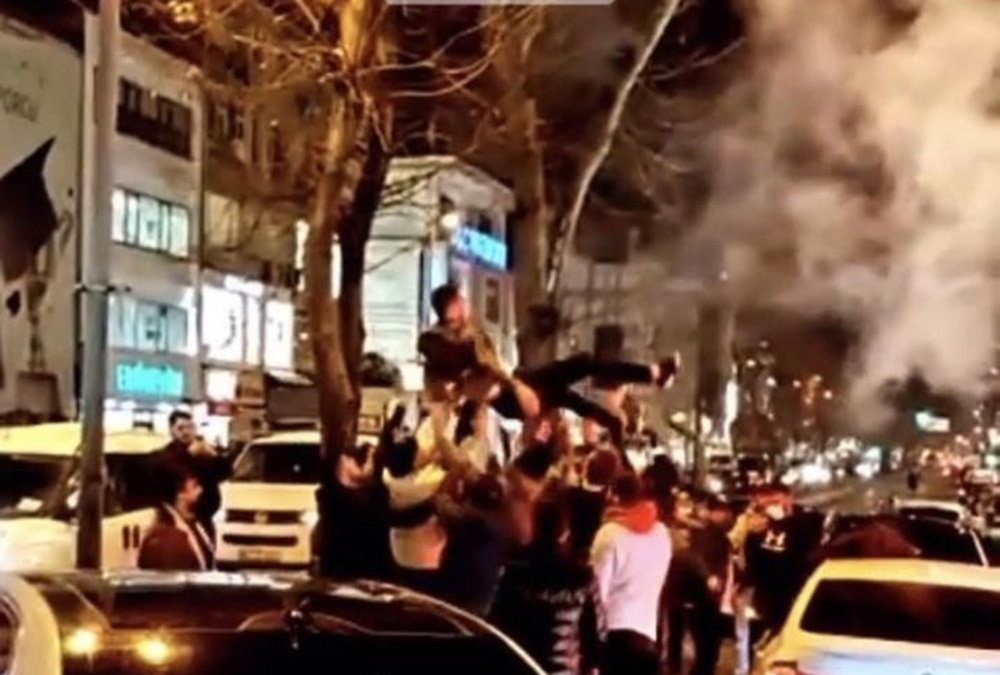 İstanbul’da asker uğurlayan magandalar yakalandı