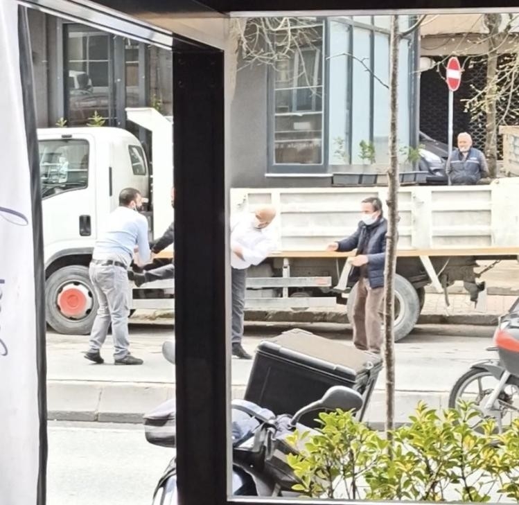 İstanbul’da beyzbol sopasıyla dehşeti yaşatan taksici serbest bırakıldı