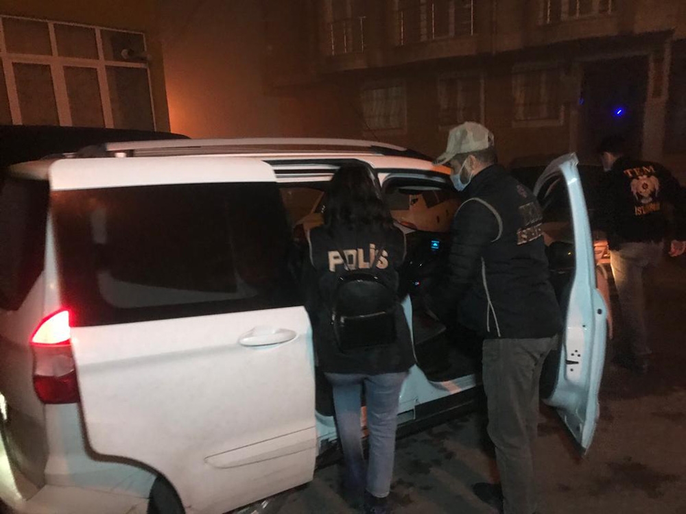 İstanbul’da bölücü terör örgütü PKK/PYD/YPG’ye operasyon: 8 gözaltı