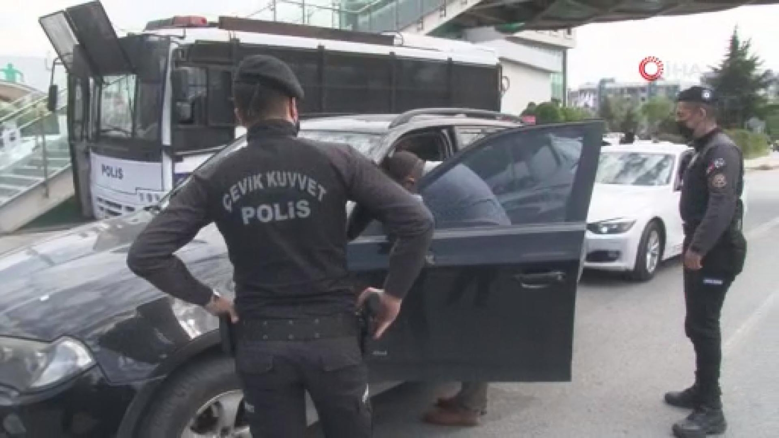 İstanbul’da denetimler sıklaştırıldı, çevik kuvvet de sahaya indi