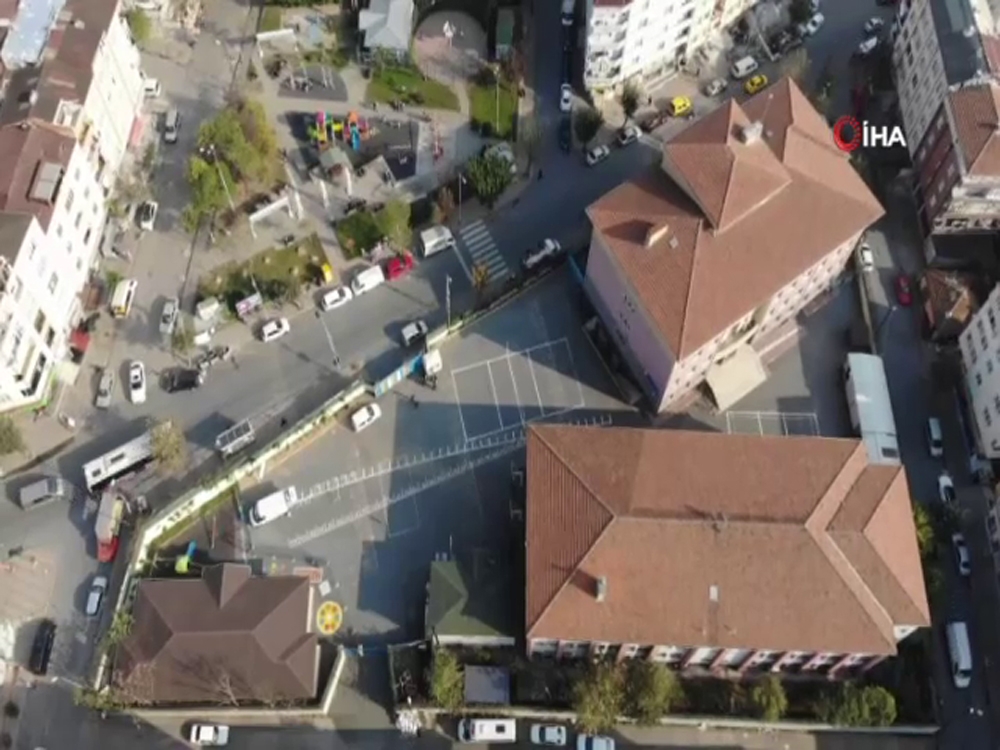 İstanbul’da depremde ağır hasar gören 8 okula yıkım kararı