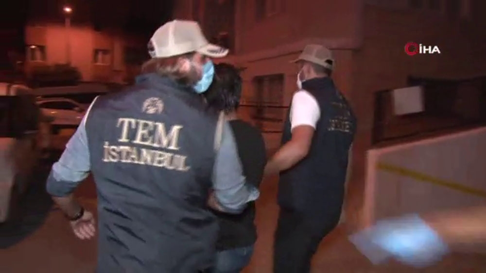 İstanbul’da eş zamanlı 27 adrese FETÖ operasyonu 28 kişi gözaltına alındı