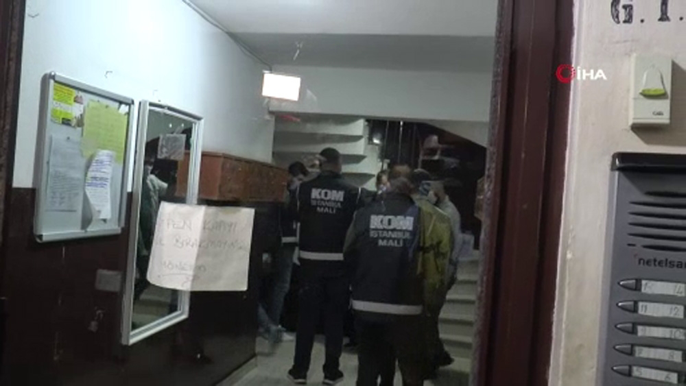 İstanbul’da FETÖ/PDY operasyonu kamerada